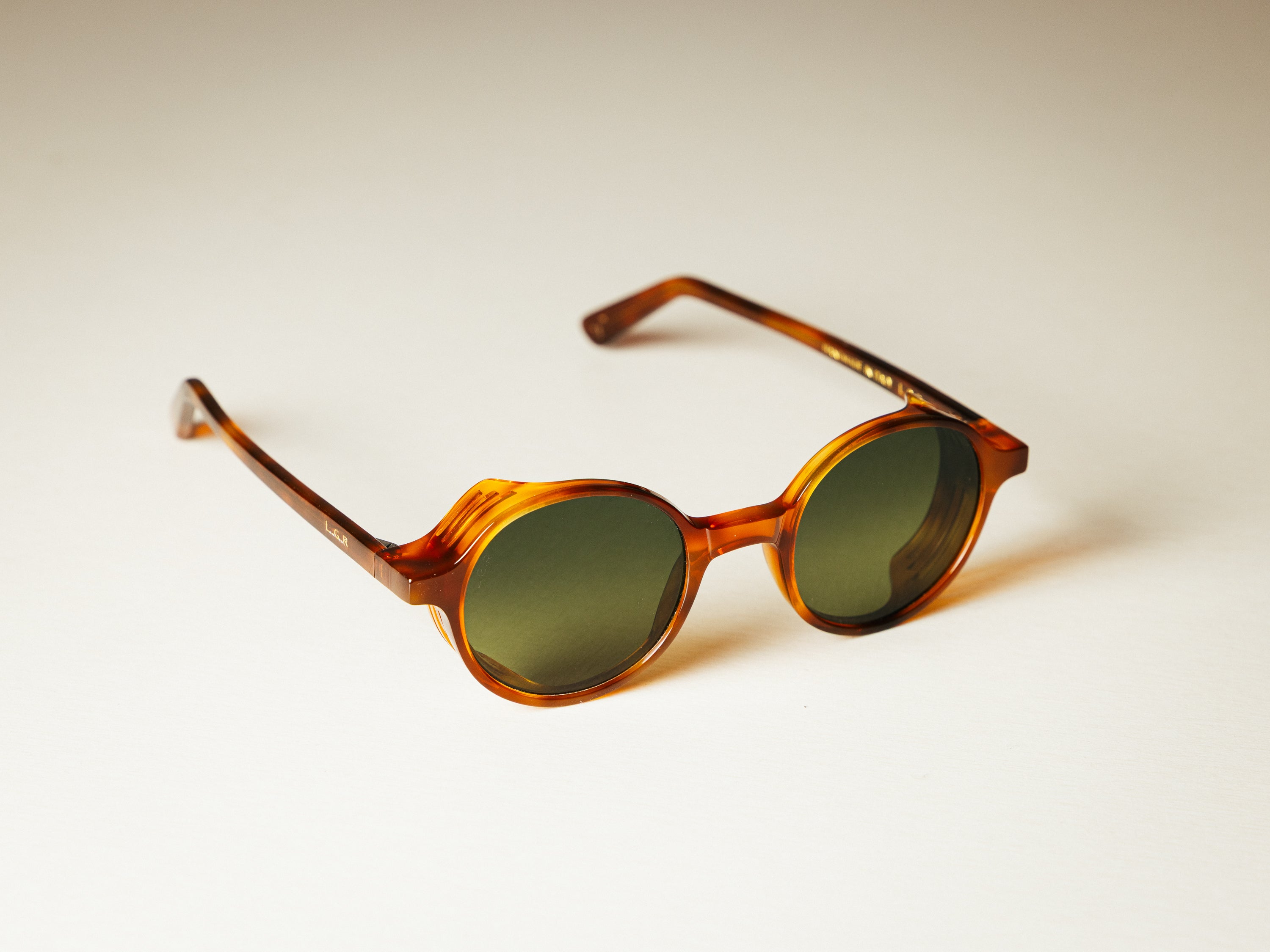 L.G.R Sunglasses