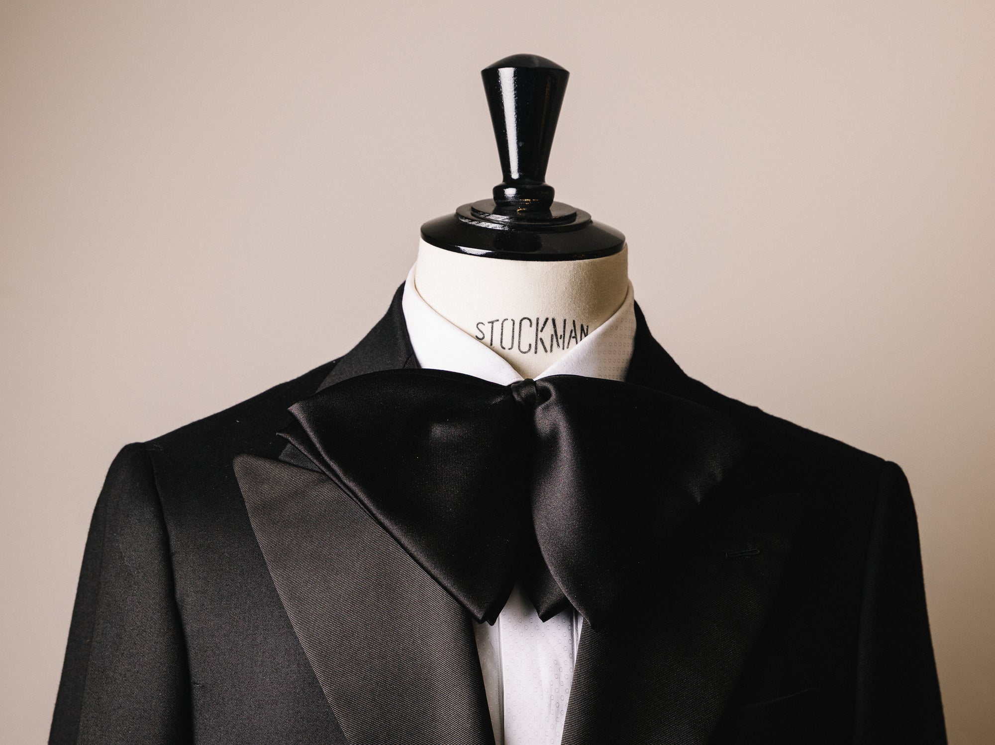 The Brit Butterfly - Black Silk Satin Bow Tie