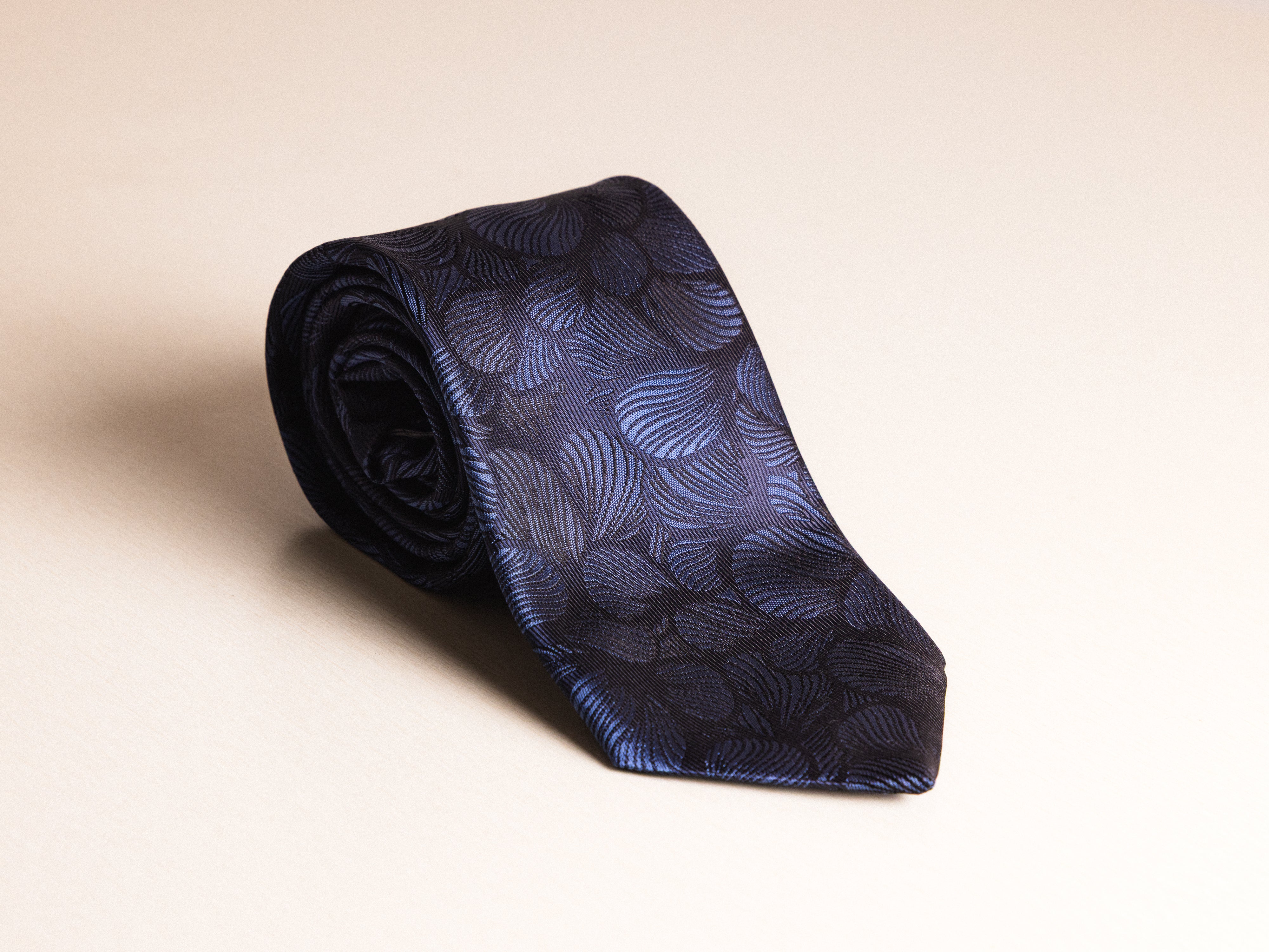 Indigo Leaf Jacquard Tie
