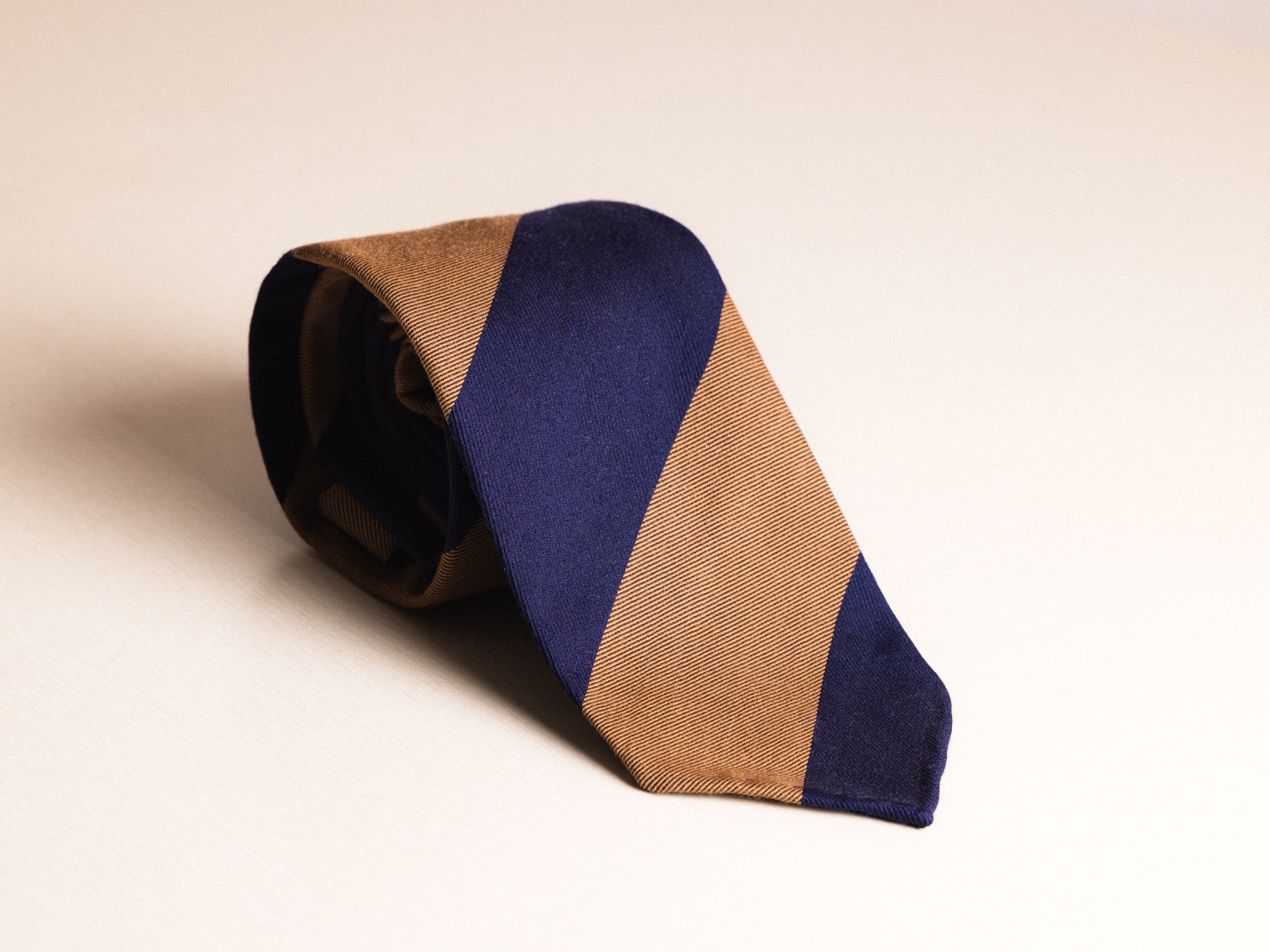 Navy/Tan Rep Stripe Tie