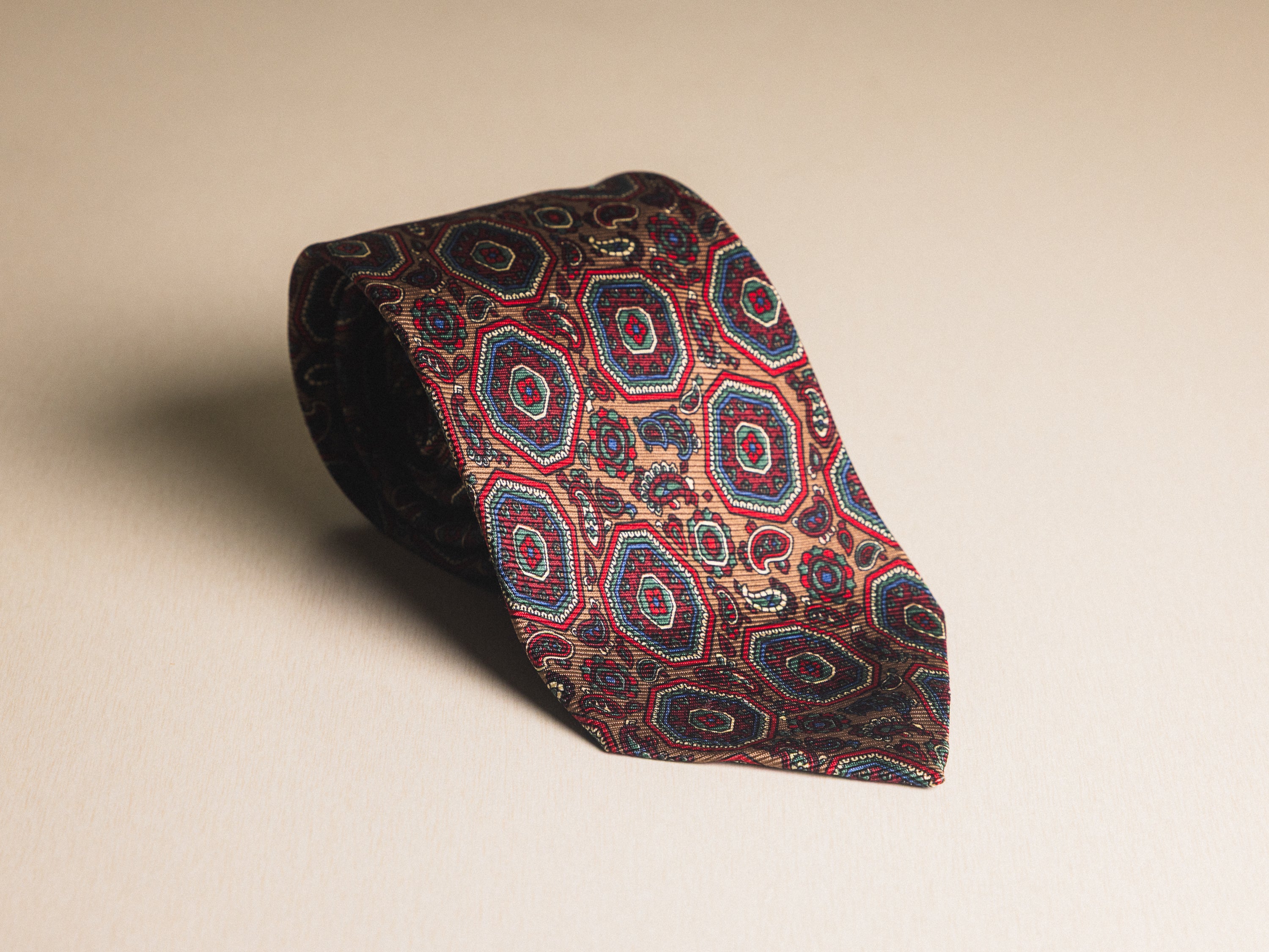 Ralph Lauren Brown with Burgundy Medallion Tie