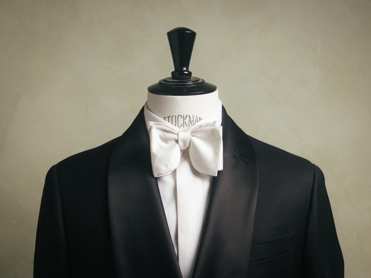 Medium Brandon - Silk Bow Tie