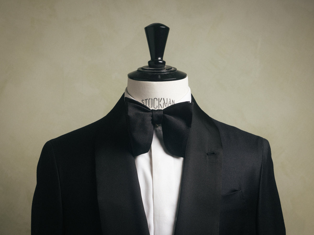 Ritchie - Black Silk Bow Tie